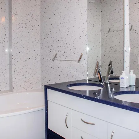Lägenhet Residenza Moro By Interhome